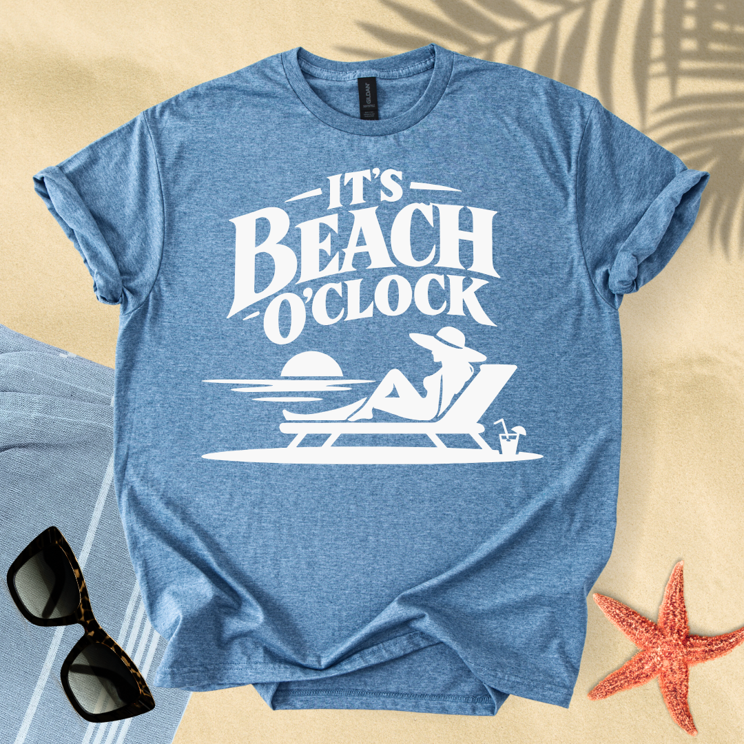 It's beach o'clock T-Shirt