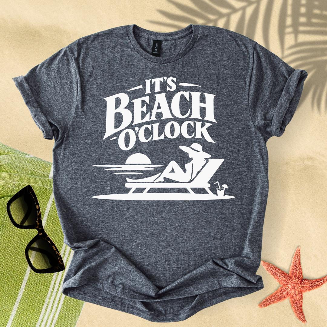 It's beach o'clock T-Shirt